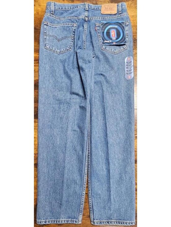 VTG 90s Levi's 550 Relaxed Fit Jeans Mens 34x31 Blue 100% Cotton Denim Deadstock - Picture 6 of 8